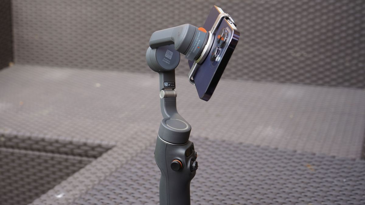 DJI Osmo Mobile 6 Review | Digital Camera World