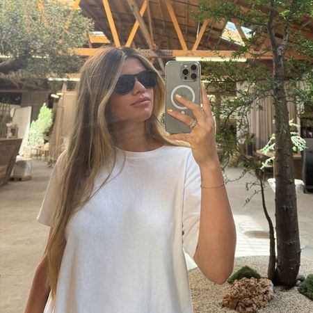 Sofia Richie wears a burgundy bag.