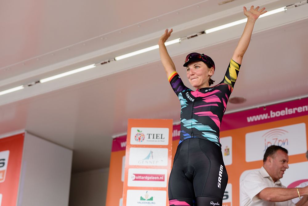 Lisa Brennauer celebrates stage 5 win