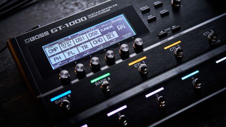 Boss GT-1000 screen closeup