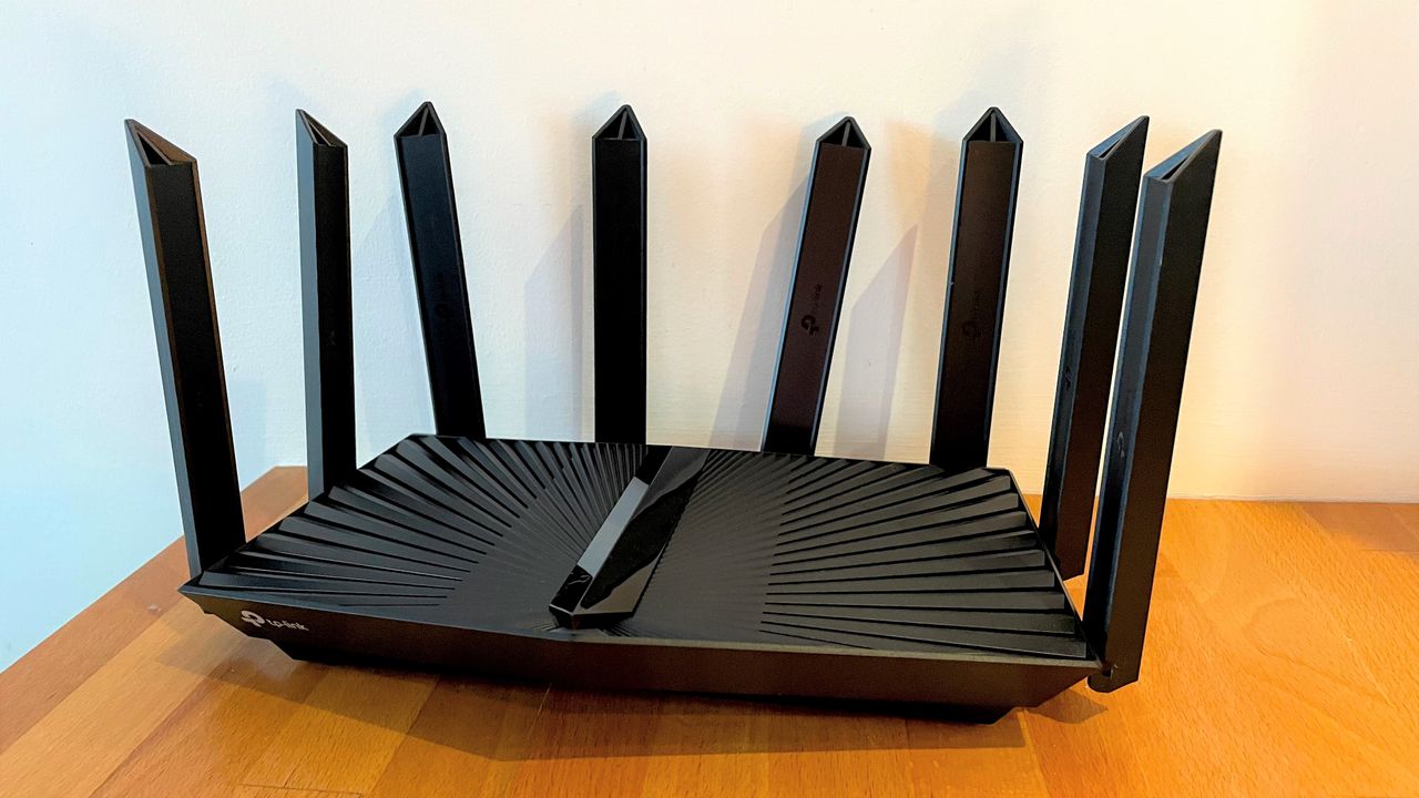 TP-Link Archer AX90 (AX6600) review