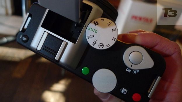 Pentax K-01