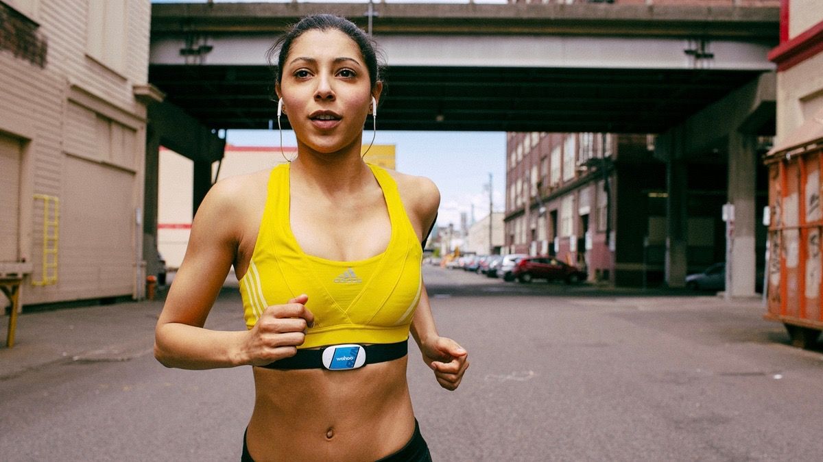 Why you should use a heart rate monitor instead of a fitness watch
