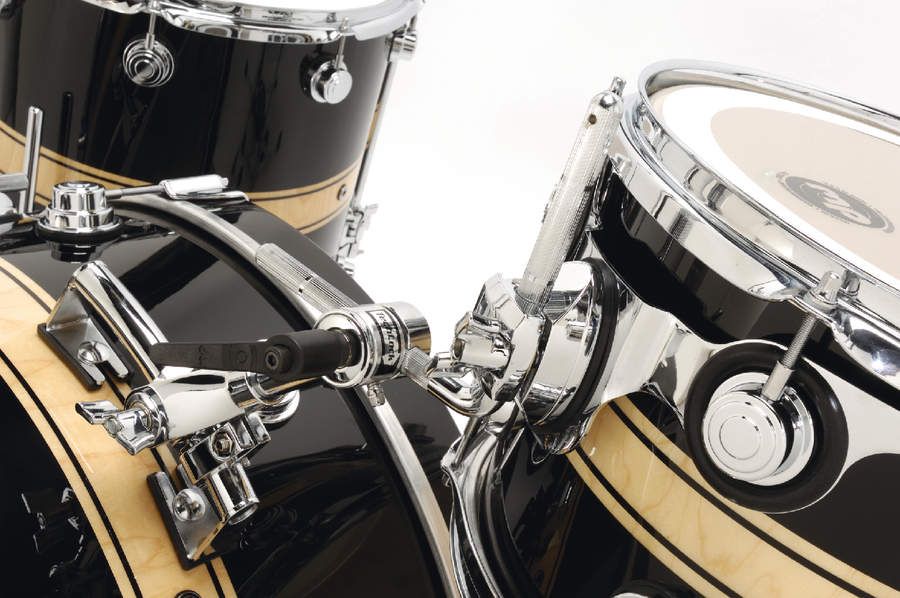 The retro-style rail mount and cymbal arm suit the retro-sized bass drum and create a seriously cool look