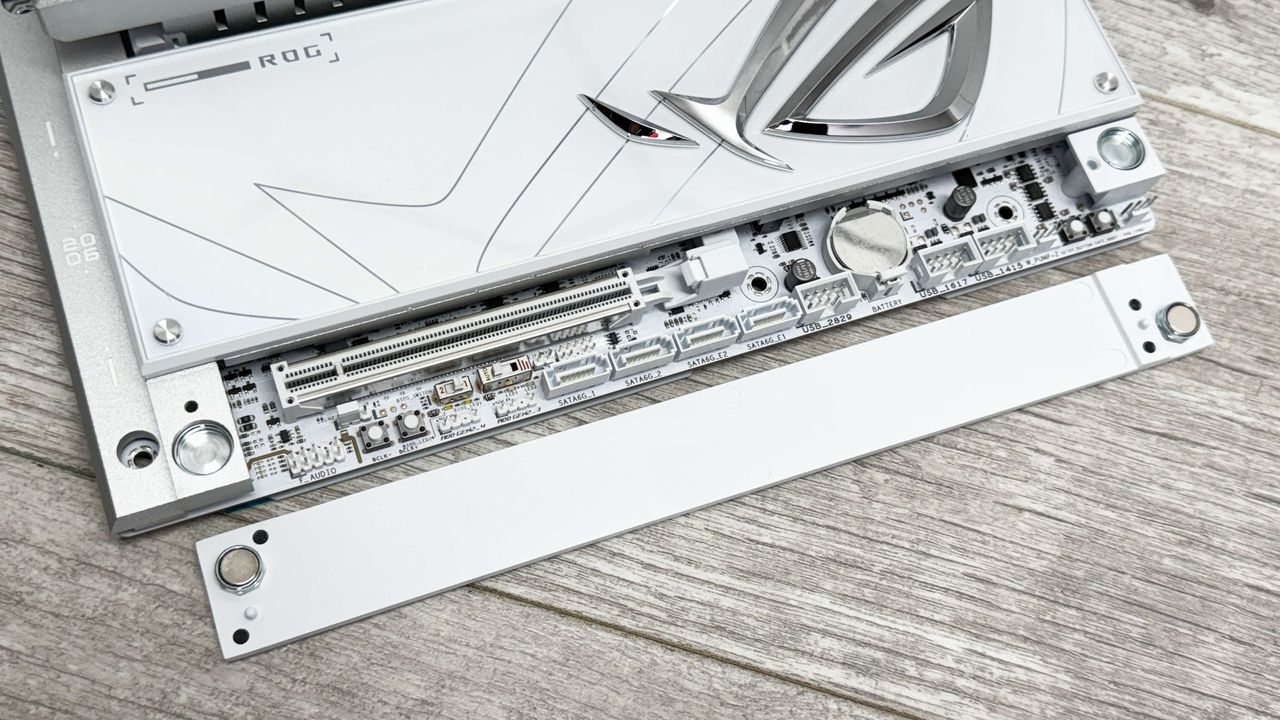 Asus ROG Crosshair X870E Glacial motherboard
