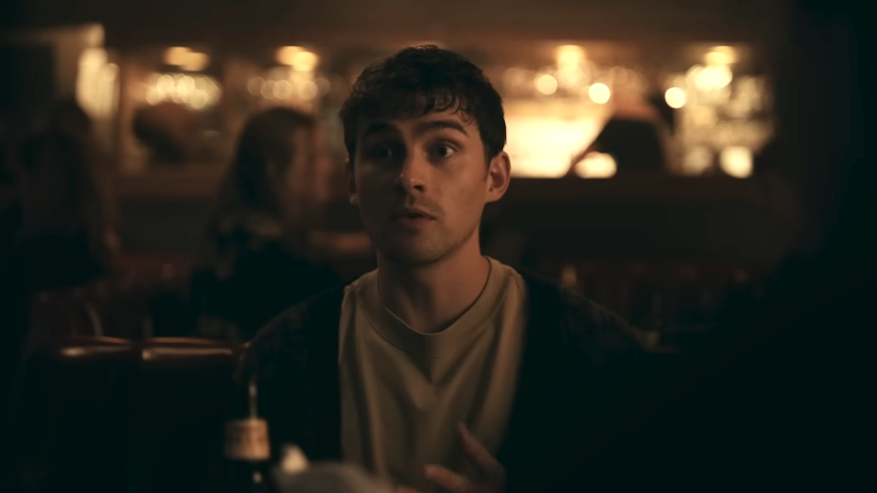Michael Johnston as Bear at a bar in Obsession