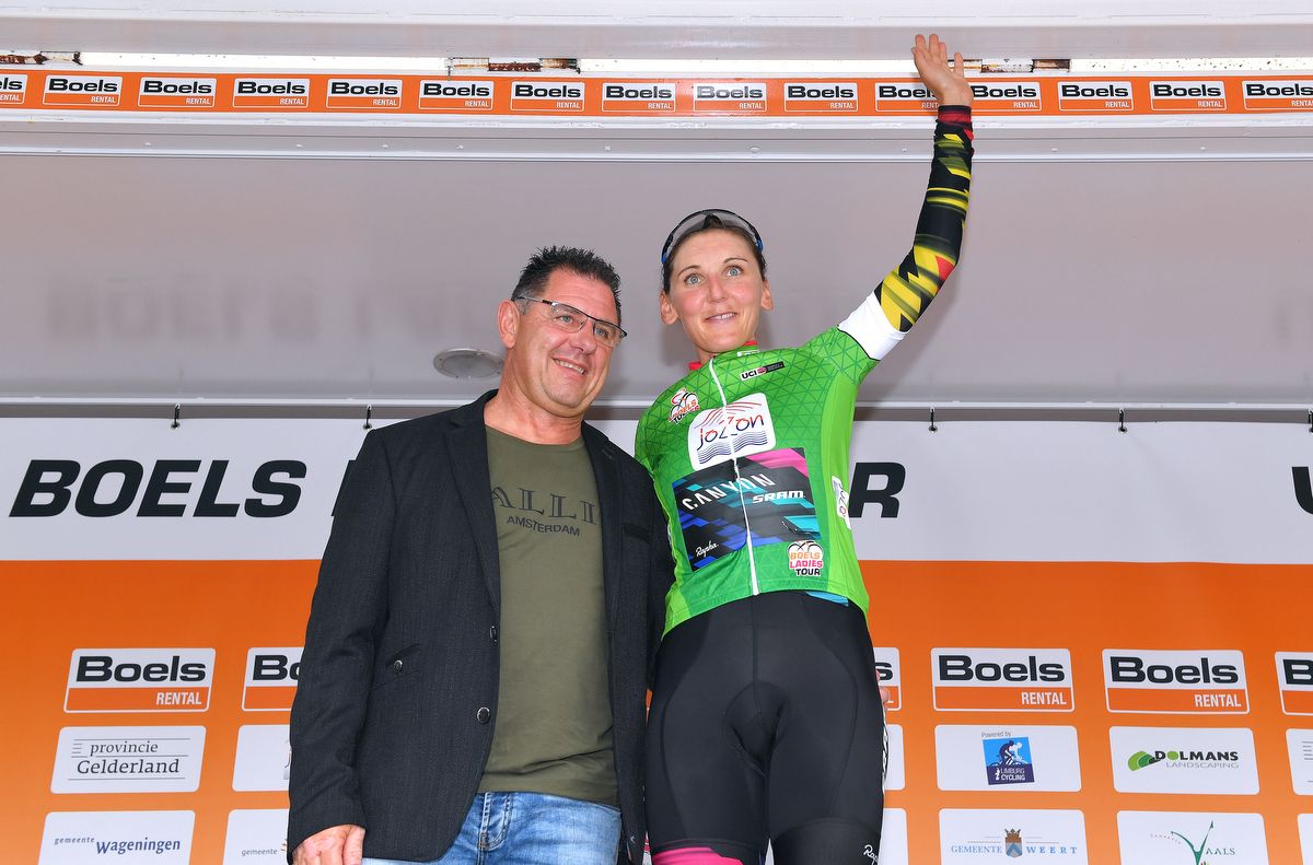 Lisa Brennauer (Canyon-SRAM) in the points jersey