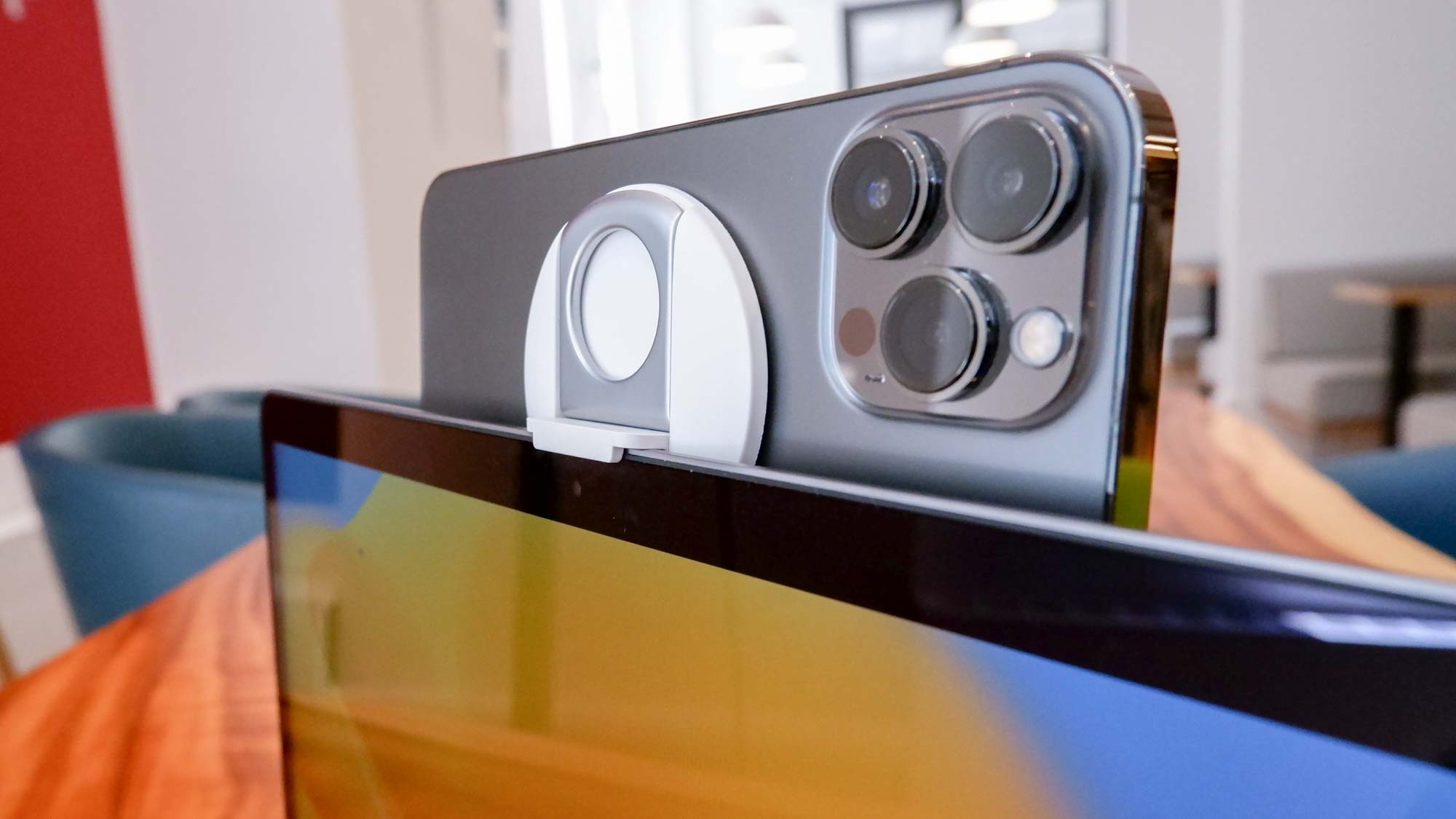 Continuity Camera: Use iPhone as a webcam for Mac - Apple Support