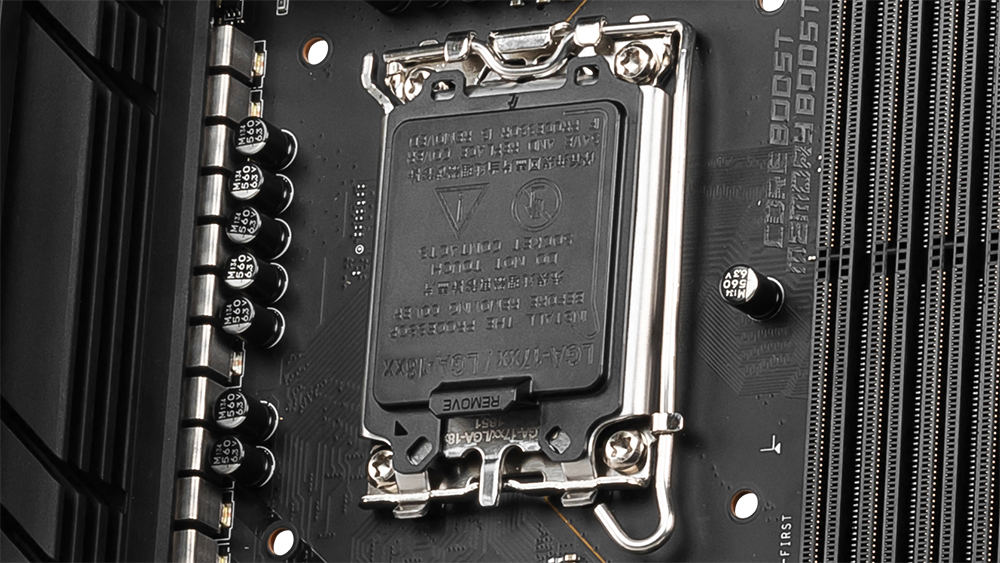 MSI Z690 Carbon WIFI socket