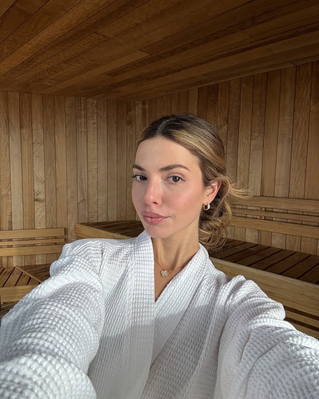 Kit Keenan with glowing skin an an Icelandic sauna