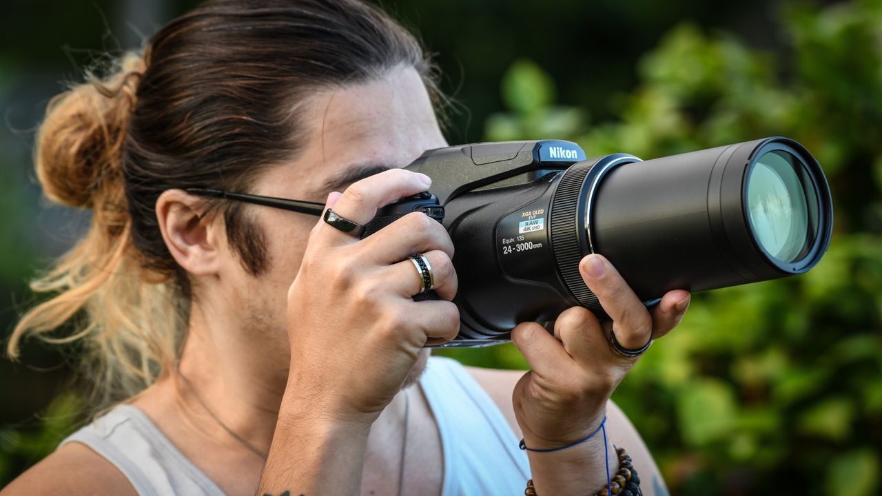 Nikon Coolpix P1000
