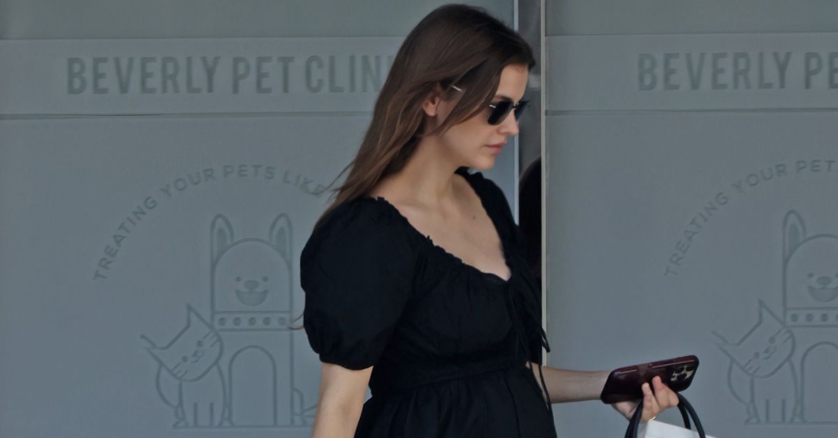 Cool L.A. Moms Have Said Goodbye to Slip Dresses—They're Wearing This Chicer Summer Alt Instead