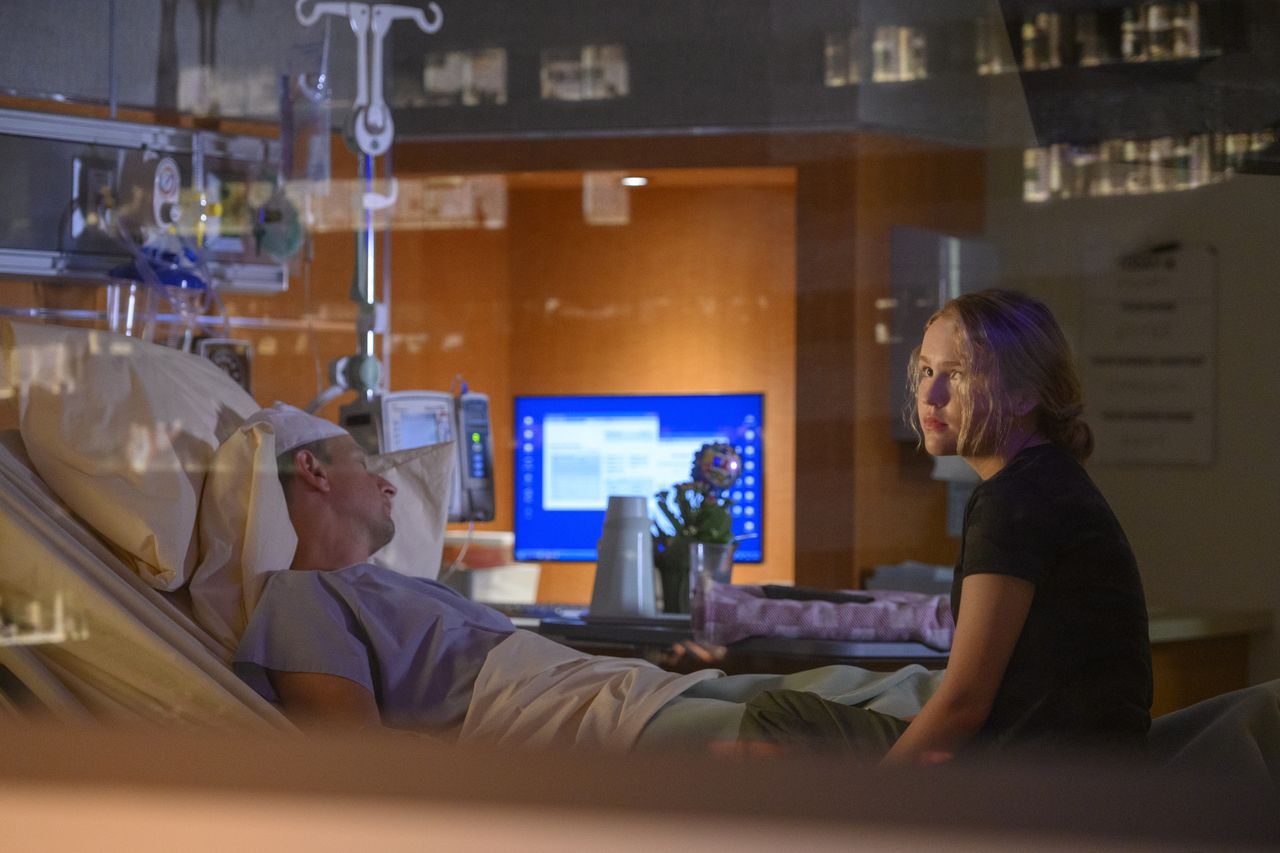 Matt Logan (Josh Charles) and his on-screen daughter Alexis (Eliana Bateman) in a hospital in the show "Away."