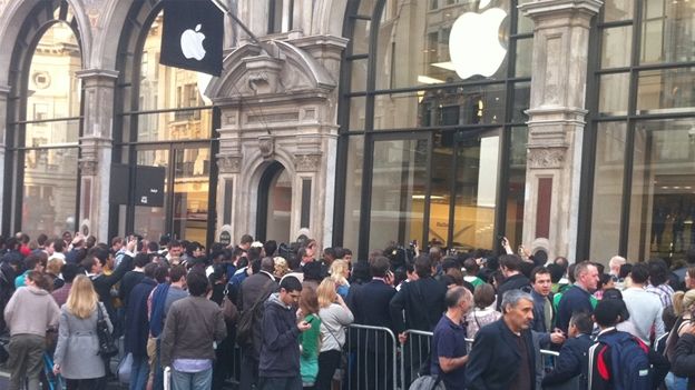 Buy something from Apple without queuing