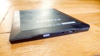 Bookeen Cybook Muse FrontLight e-reader review