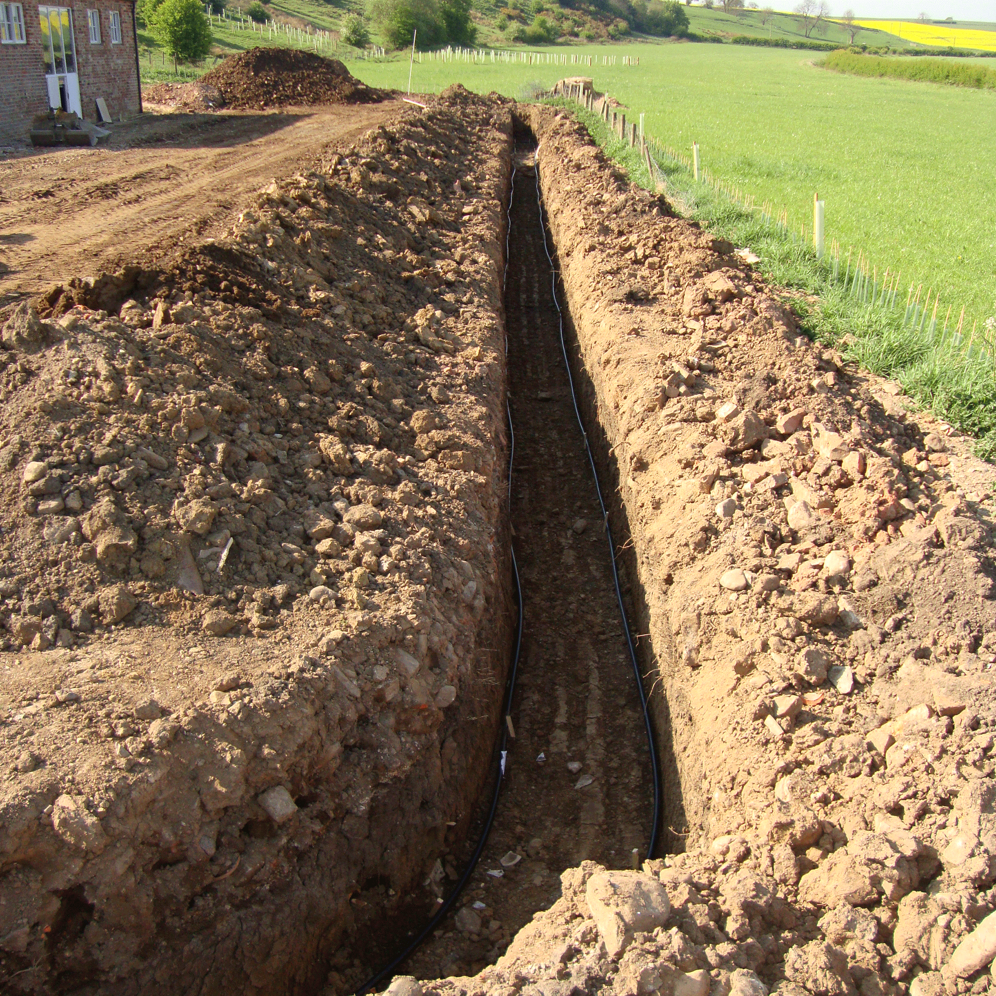 Trench for ground source heat pump