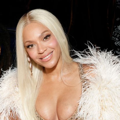 Beyonce on the 2025 grammys red carpet