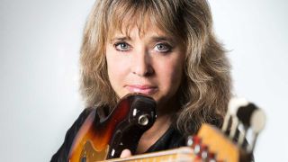 Suzi Quatro headshot