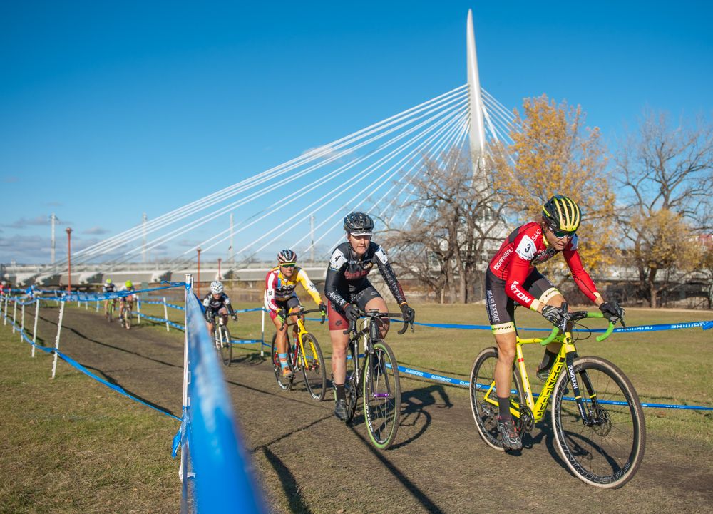 Natasha Elliott leads out Anna Schappert and Meredith Miller