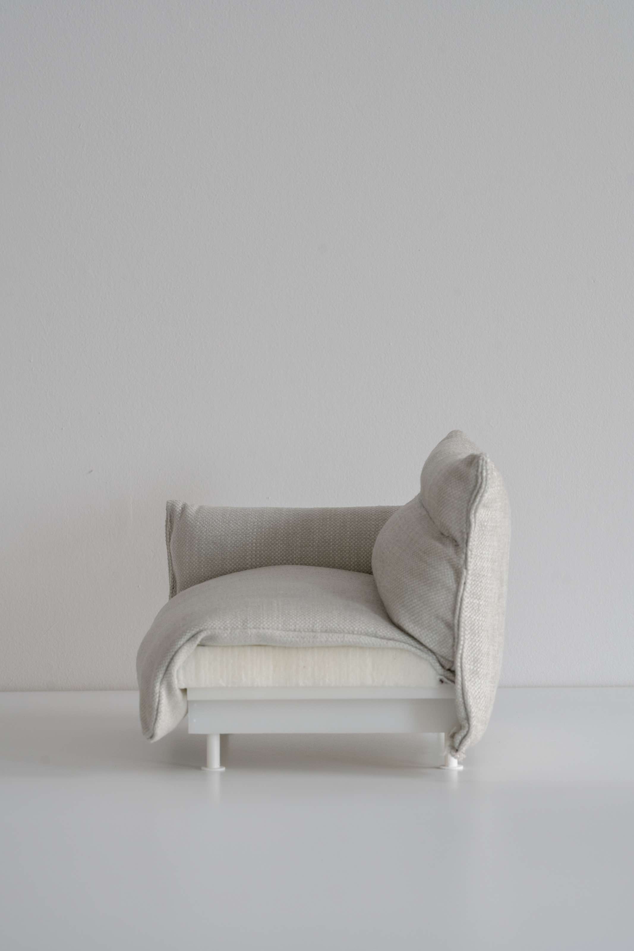 Deconstructed model of a sofa
