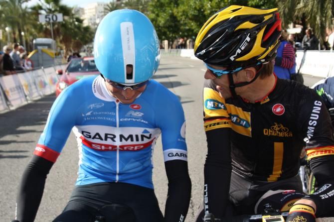 Former teammates Fabian Wegmann and Linus Gerdermann catch up at the start