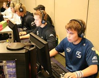 Swedish Counter-Strike team SK Gaming, one of the top teams in the world, won several matches during the second day of the Counter-Strike tournament.