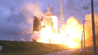Orion Launches on EFT-1 Mission