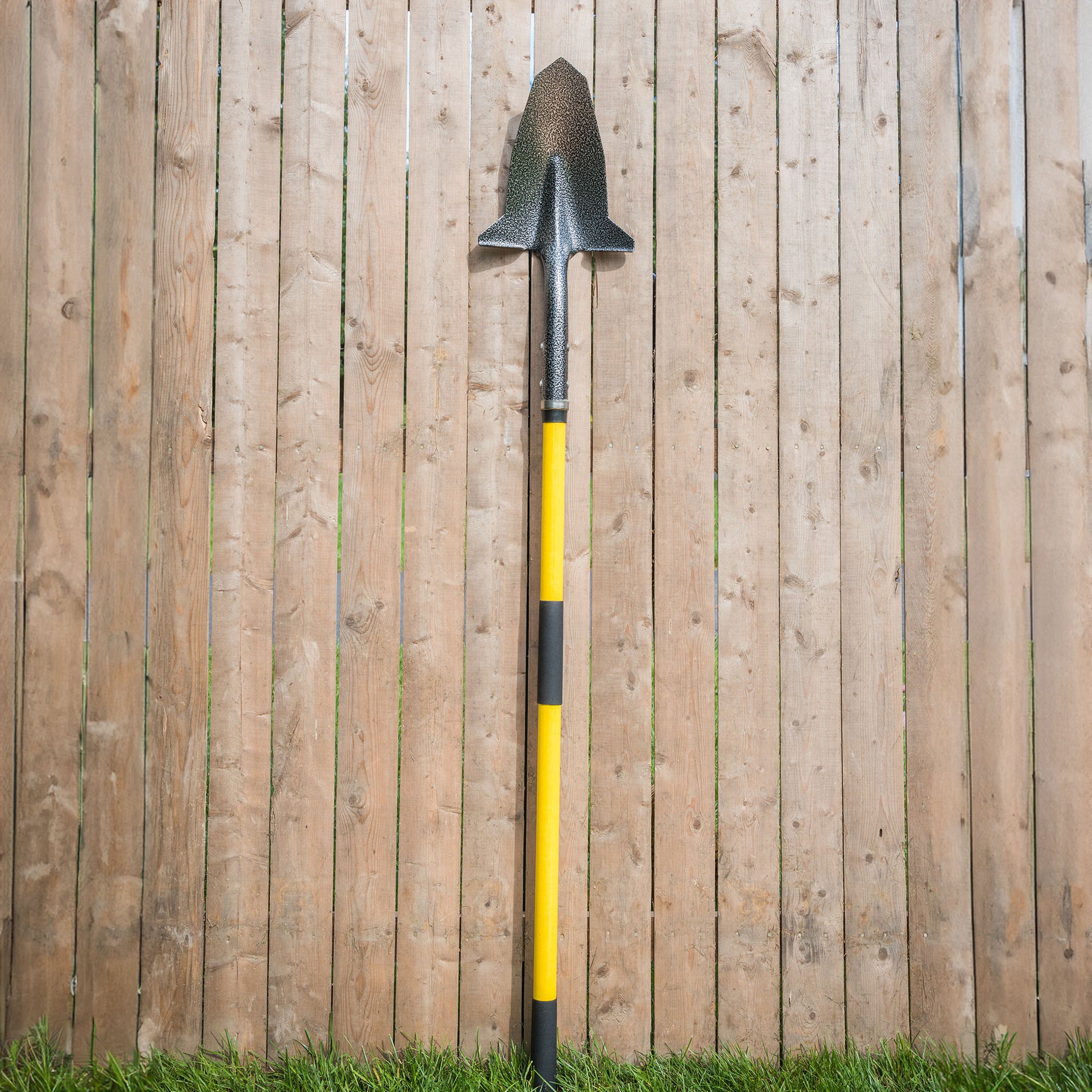 Spade - 40" Handle Yellow