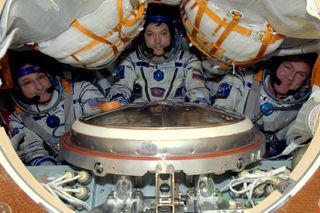 Expedition 30-31 in Soyuz