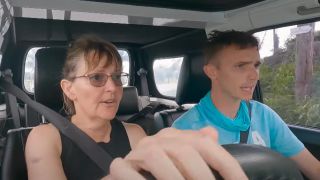Angie And Danny drive to a Detour on The Amazing Race.