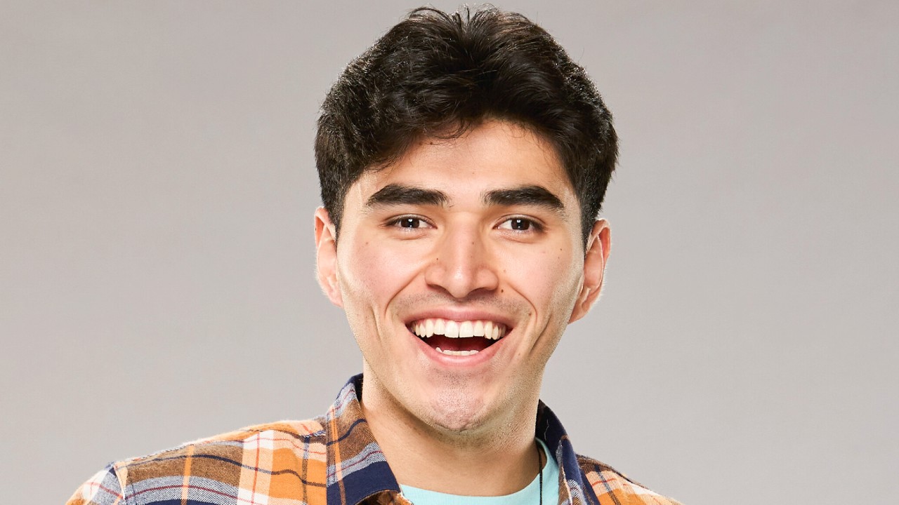 Adrian Rocha cast picture