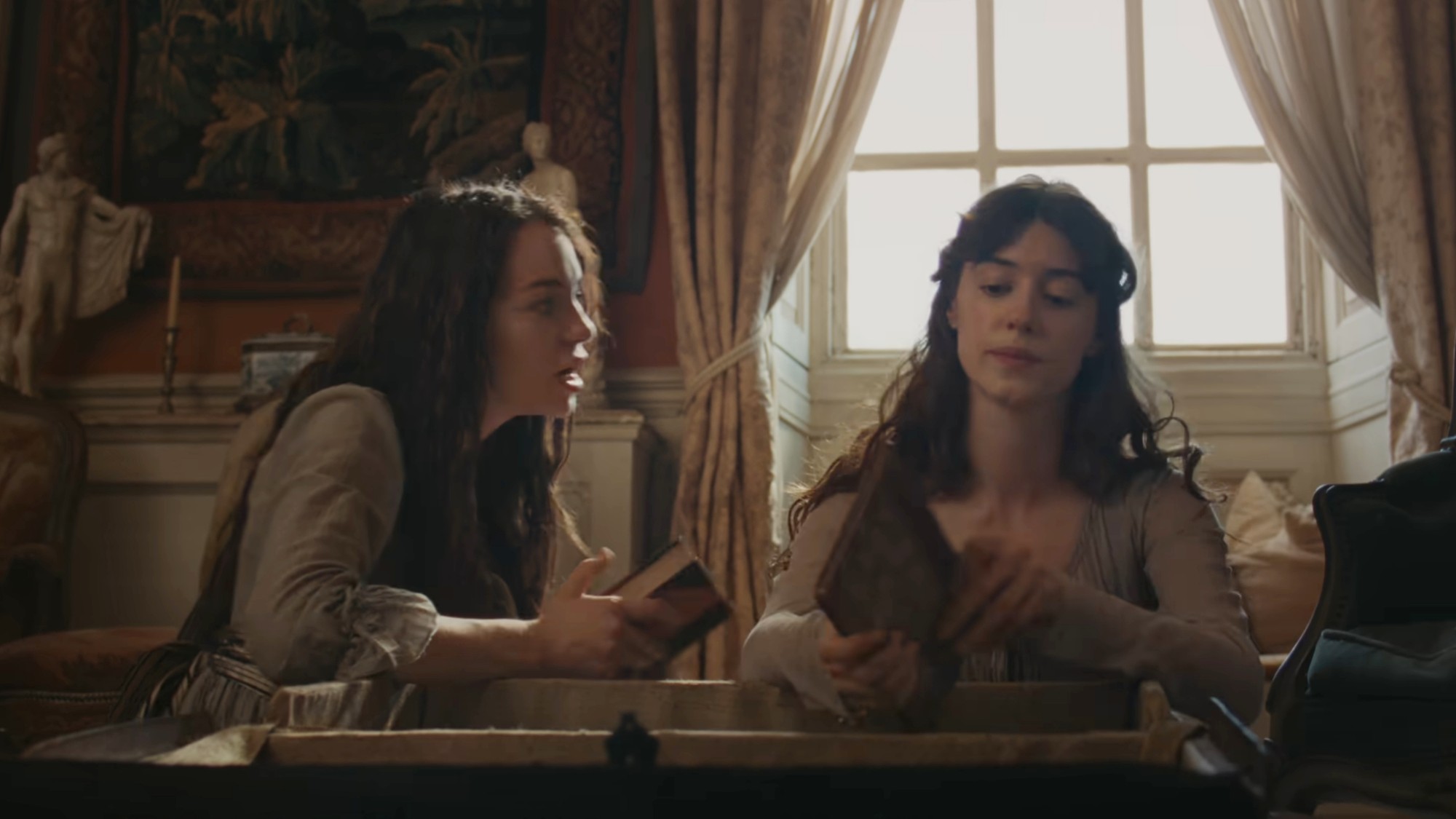 I am now a Dashwood sisters stan. 