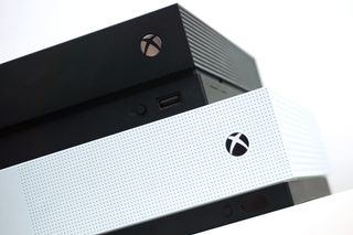 Xbox One S vs. Xbox One X