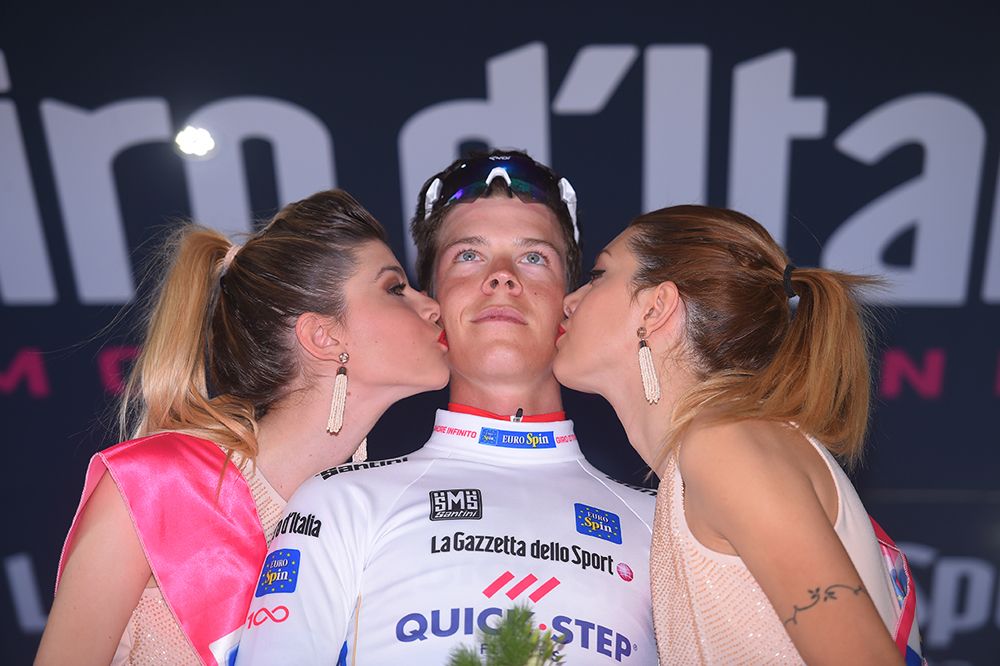 Bob Jungels (QuickStep Floors) in the white jersey