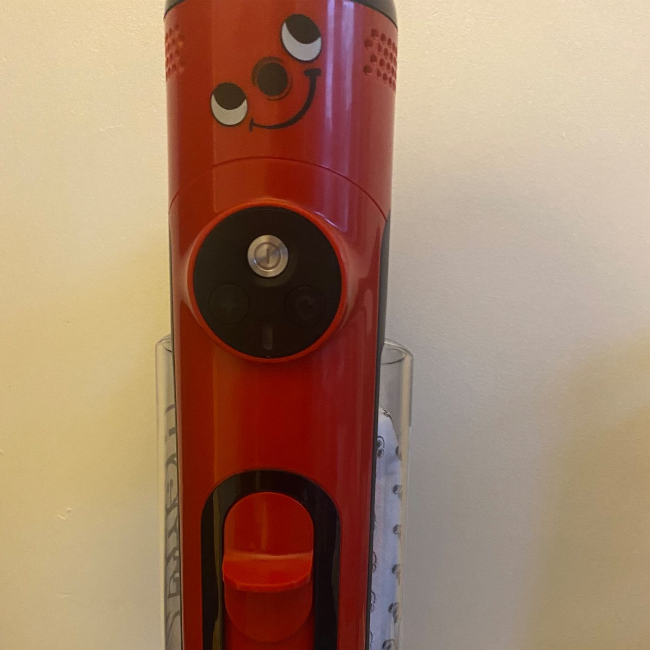 Image of Henry Quick vacuum