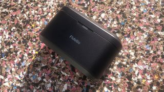 Opladningsetuiet til Philips Fidelio T1 true wireless earbuds