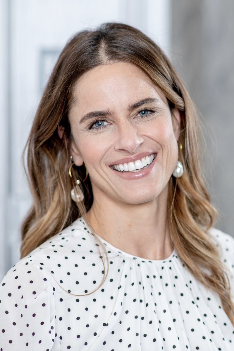 Amanda Peet 