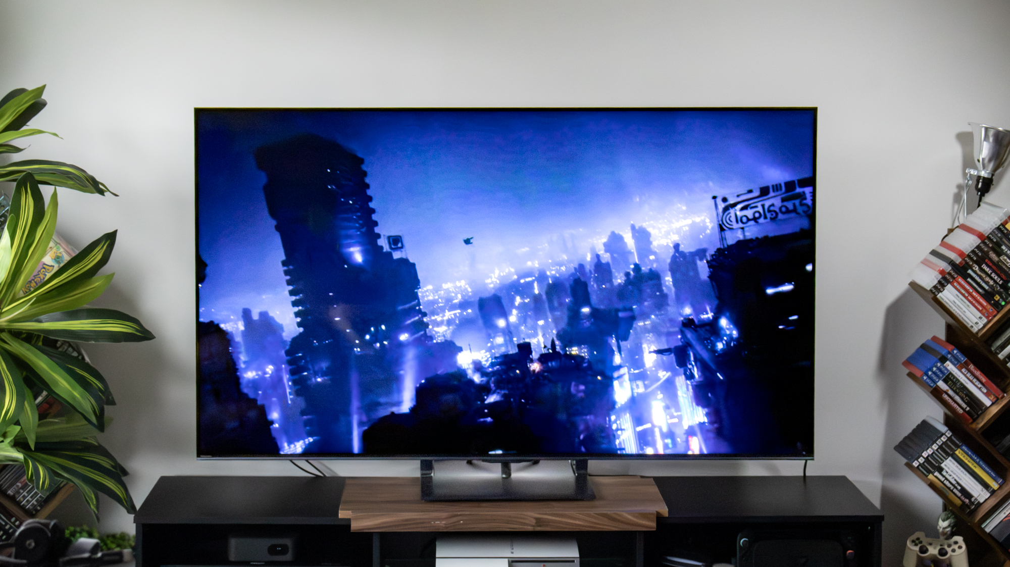 Hisense U75QG Mini-LED TV in an apartment