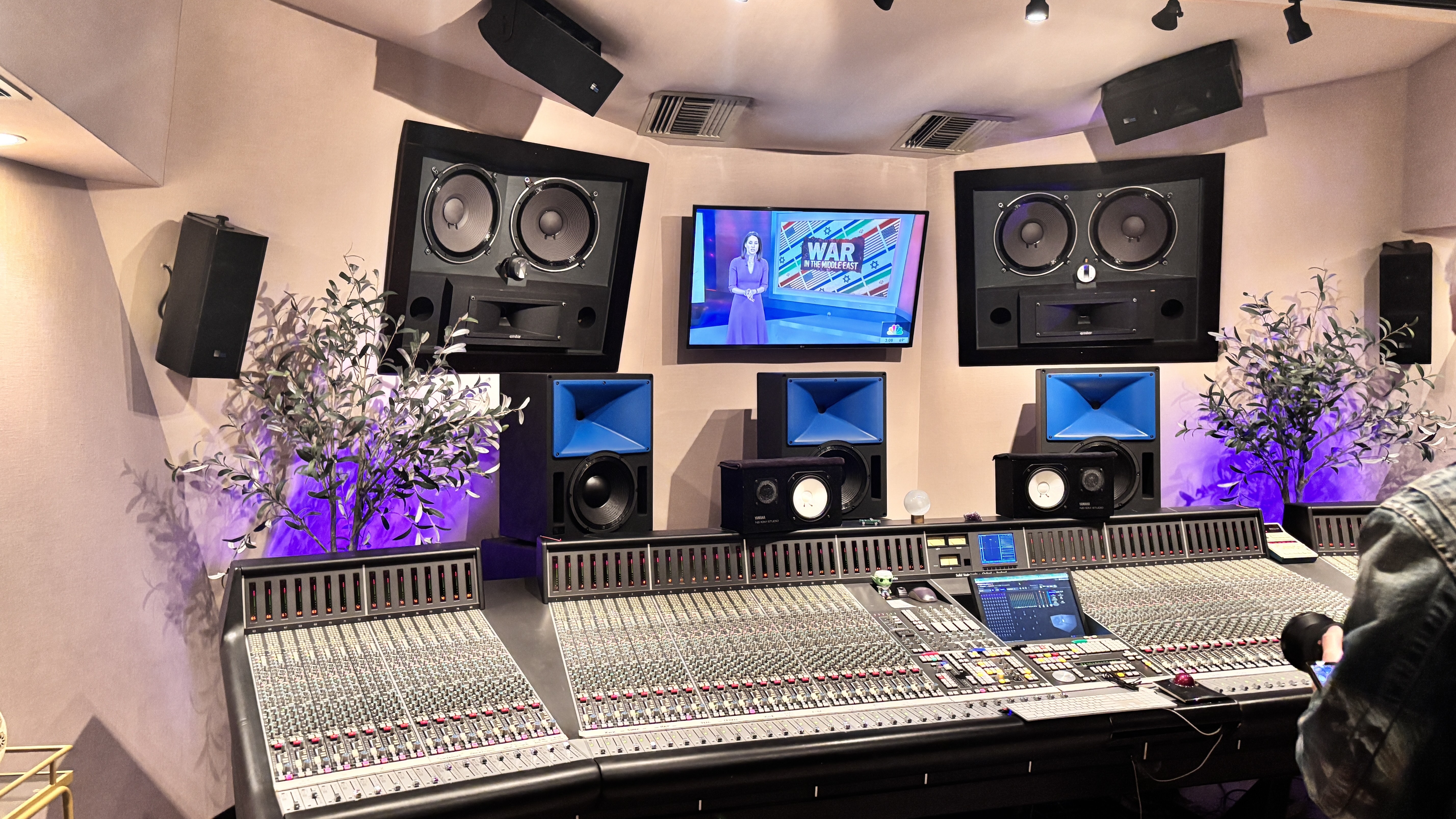 Larrabee Studios Los Angeles studio shot