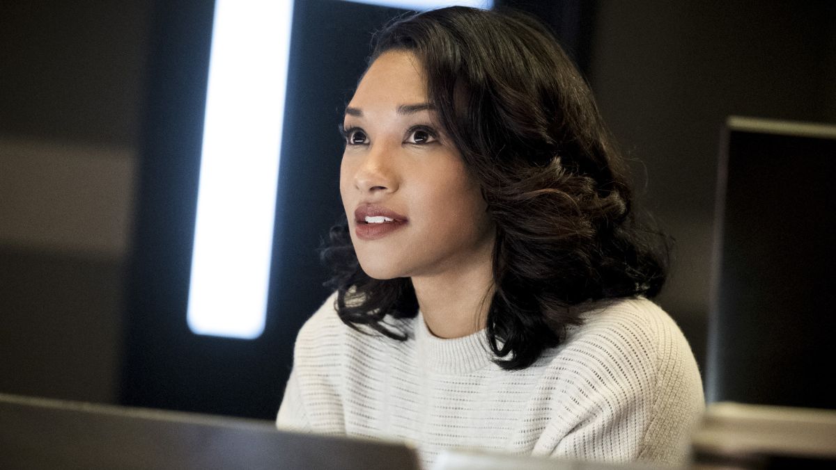 Behind-the-Scenes The Flash Facts - Candice Patton The Flash​ Interview |  Marie Claire