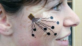 This electronic tattoo can read your emotions through muscle movements