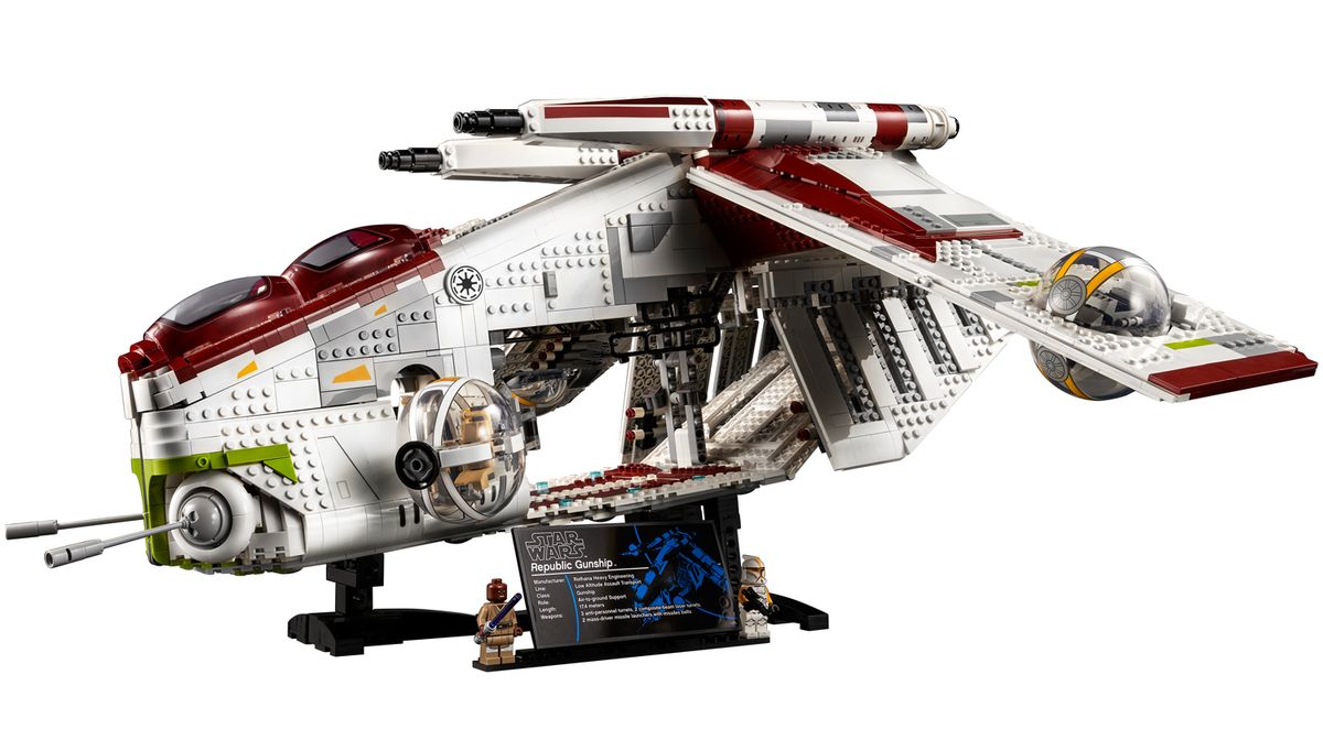 Lego releases massive 'Star Wars' UCS Republic Gunship with 3,292