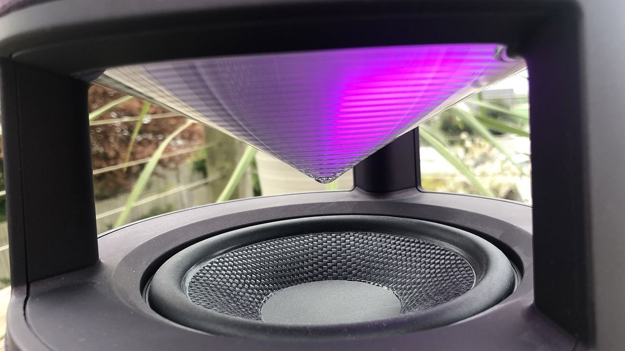 LG Xboom 360 RP4