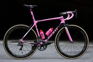 Tom Dumoulin's pink Giant TCR Advanced SL - Gallery