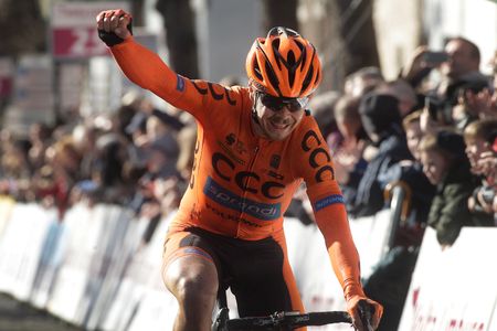 Jan Tratnik wins the 2018 Volta Limburg Classic