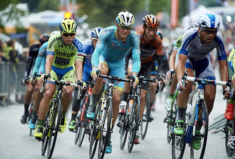 The breakaway riders racing through a rain-soaked stage 1 at the Tour of Denmark