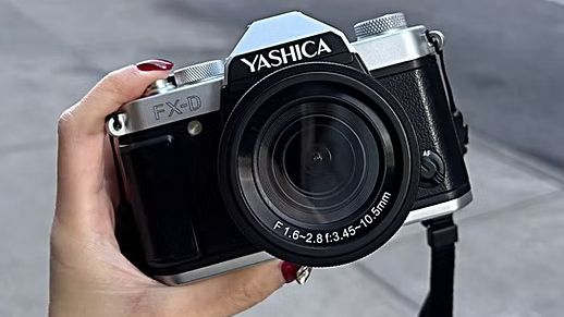 Yashica FX-D