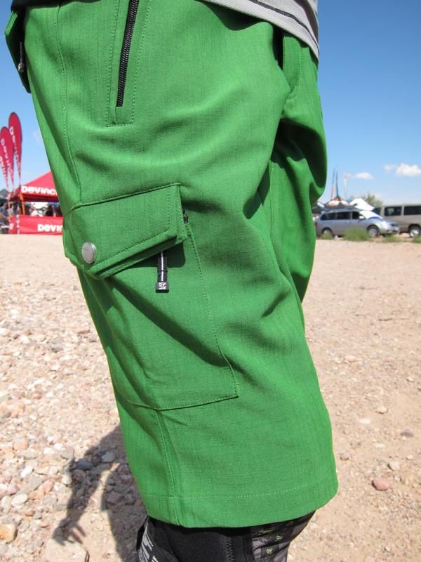 Race Face gives the women's-specific Khyber shorts a durable, tweed-like fabric.