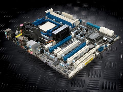 ASRock 890FX Deluxe 3