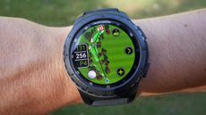 SkyCaddie LX5 GPS Watch Review